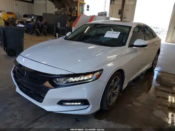 1HGCV1F5XLA070435 2020 HONDA ACCORD - Image 2