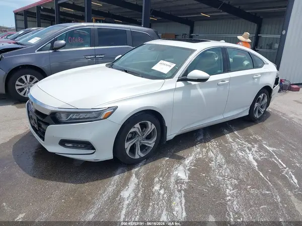 1HGCV1F60JA170100 2018 HONDA ACCORD - Image 2