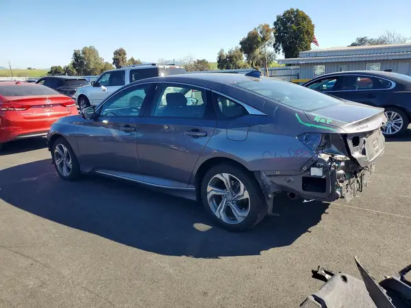 1HGCV1F60JA216217 2018 HONDA ACCORD - Image 2