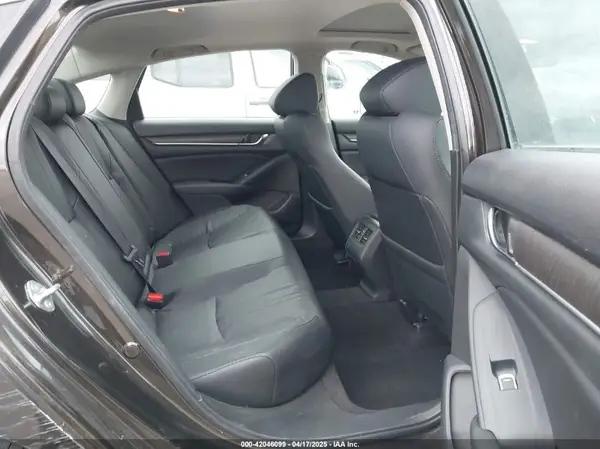 1HGCV1F61JA041556 2018 HONDA ACCORD - Image 8