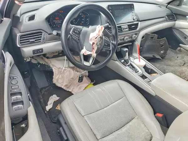 1HGCV1F61JA107815 2018 HONDA ACCORD - Image 8