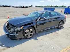 1HGCV1F61JA116868 2018 HONDA ACCORD