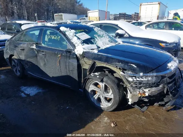 1HGCV1F62JA050704 2018 HONDA ACCORD - Image 1