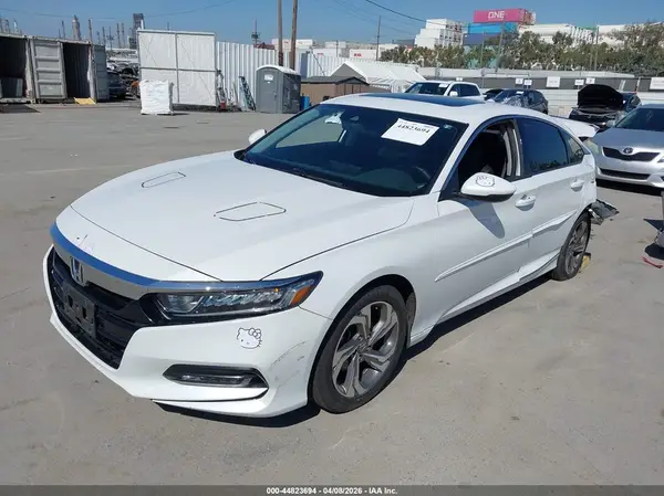 1HGCV1F62JA145487 2018 HONDA ACCORD - Image 2