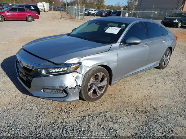 1HGCV1F63JA003519 2018 HONDA ACCORD - Image 2