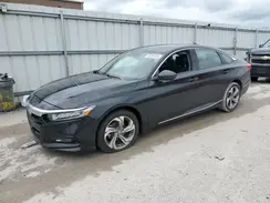 1HGCV1F63JA101711 2018 HONDA ACCORD