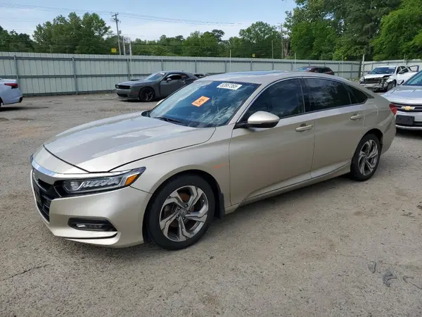 1HGCV1F63JA196786 2018 HONDA ACCORD - Image 1