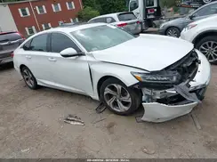 1HGCV1F63JA199493 2018 HONDA ACCORD