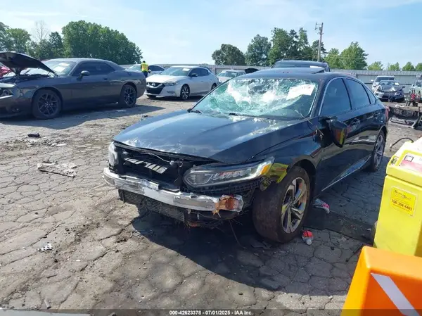 1HGCV1F64JA116864 2018 HONDA ACCORD - Image 2