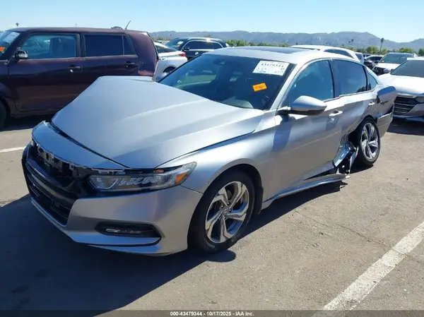 1HGCV1F65JA081008 2018 HONDA ACCORD - Image 2