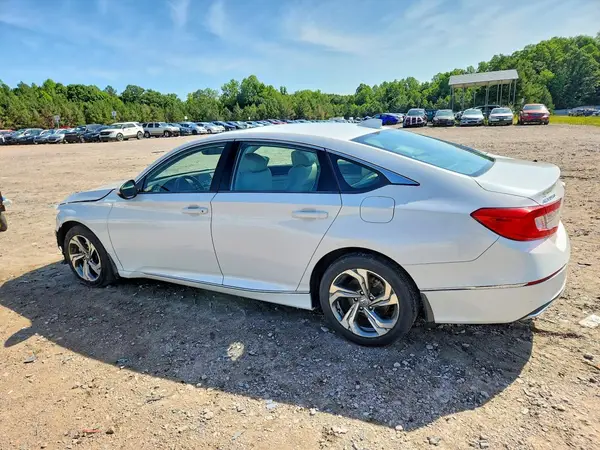 1HGCV1F66JA071913 2018 HONDA ACCORD - Image 2