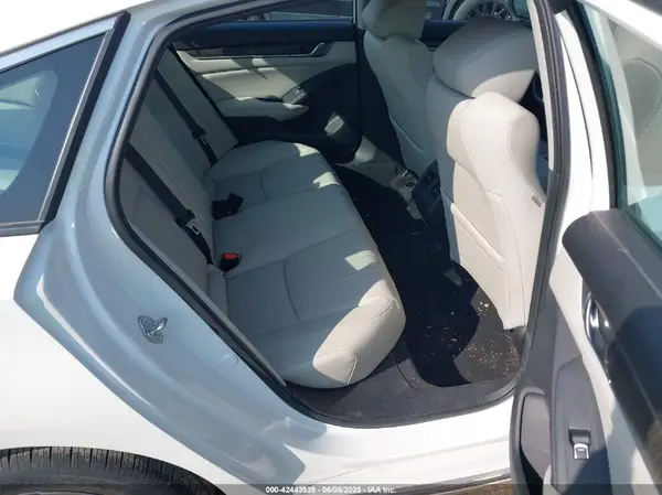 1HGCV1F66JA166844 2018 HONDA ACCORD - Image 8