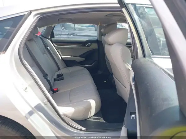 1HGCV1F67JA115420 2018 HONDA ACCORD - Image 8