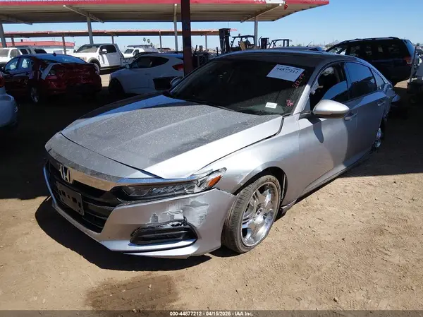 1HGCV1F68JA045636 2018 HONDA ACCORD - Image 2