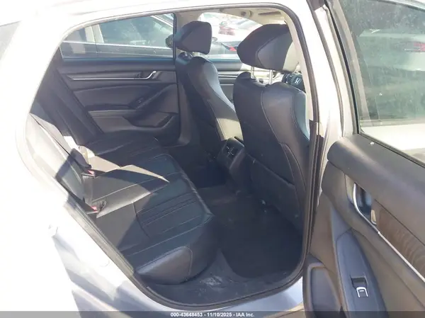 1HGCV1F68JA103471 2018 HONDA ACCORD - Image 8