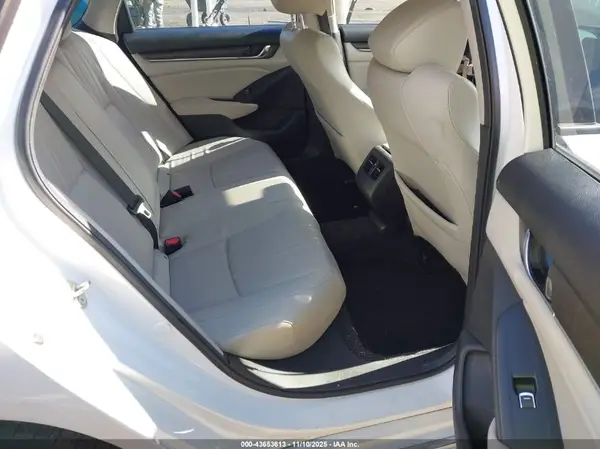 1HGCV1F68JA215140 2018 HONDA ACCORD - Image 8