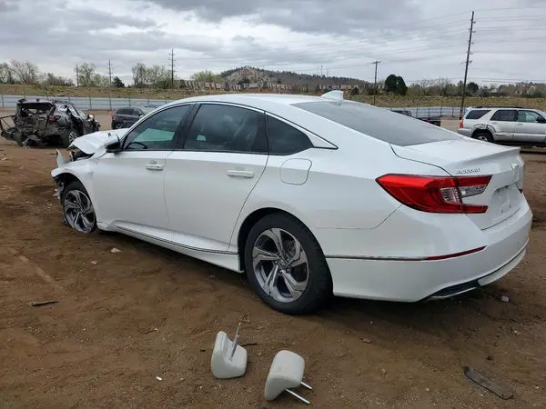 1HGCV1F69JA013889 2018 HONDA ACCORD - Image 2
