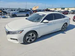 1HGCV1F69JA118447 2018 HONDA ACCORD