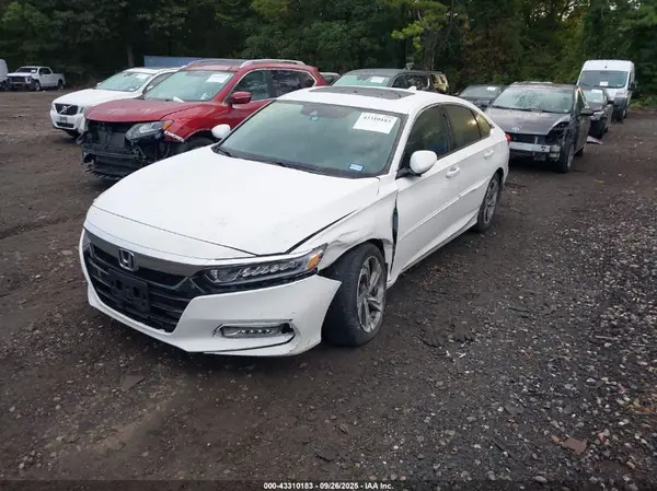 1HGCV1F6XJA036856 2018 HONDA ACCORD - Image 2