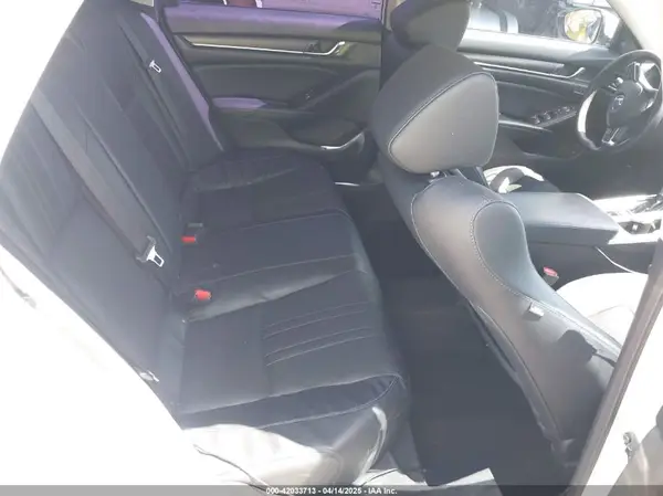 1HGCV1F6XJA068268 2018 HONDA ACCORD - Image 8