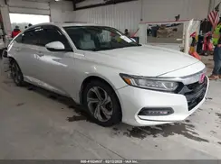 1HGCV1F6XJA071882 2018 HONDA ACCORD