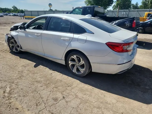 1HGCV1F6XJA111944 2018 HONDA ACCORD - Image 2