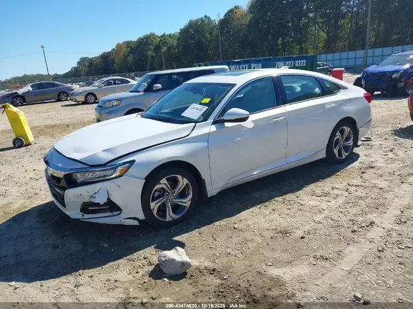 1HGCV1F6XJA215155 2018 HONDA ACCORD - Image 2