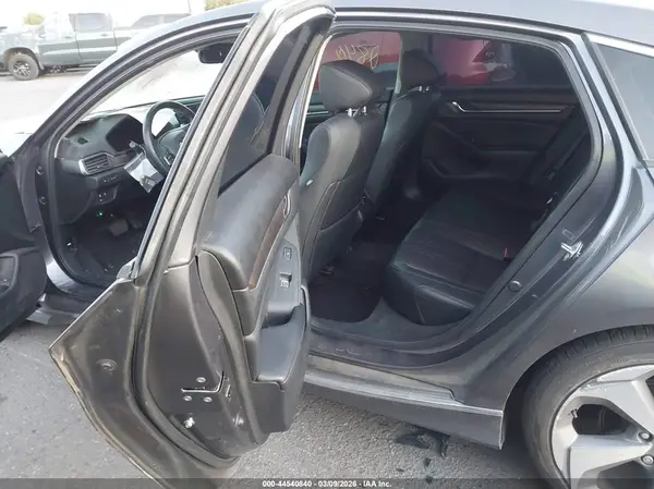 1HGCV1F90JA009255 2018 HONDA ACCORD - Image 8