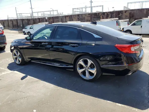 1HGCV1F90JA010311 2018 HONDA ACCORD - Image 2
