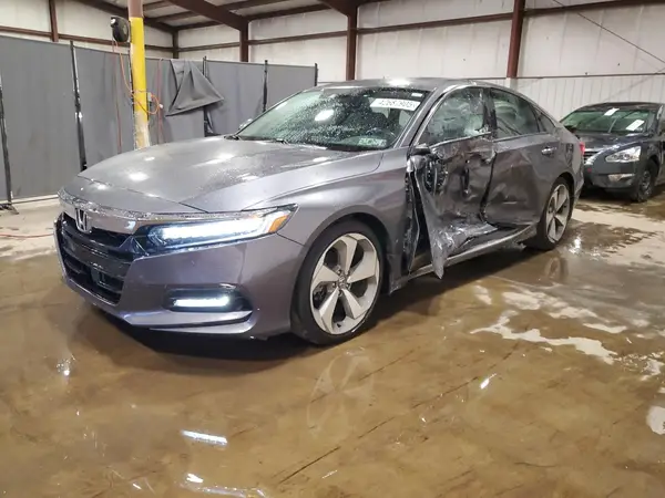1HGCV1F90JA036164 2018 HONDA ACCORD - Image 1