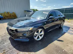 1HGCV1F90JA043647 2018 HONDA ACCORD