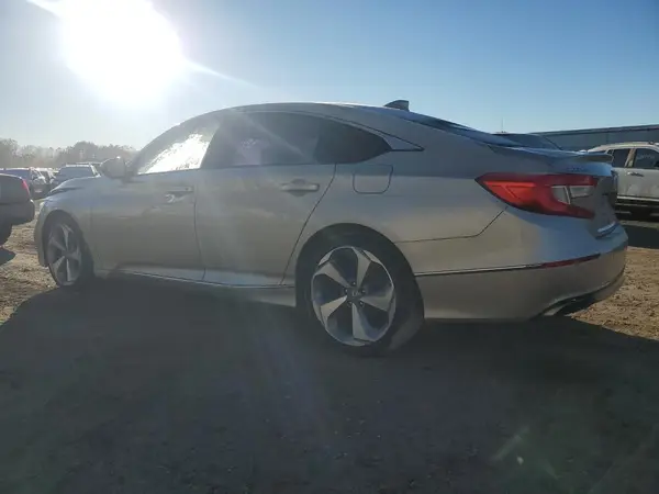 1HGCV1F90JA059279 2018 HONDA ACCORD - Image 2