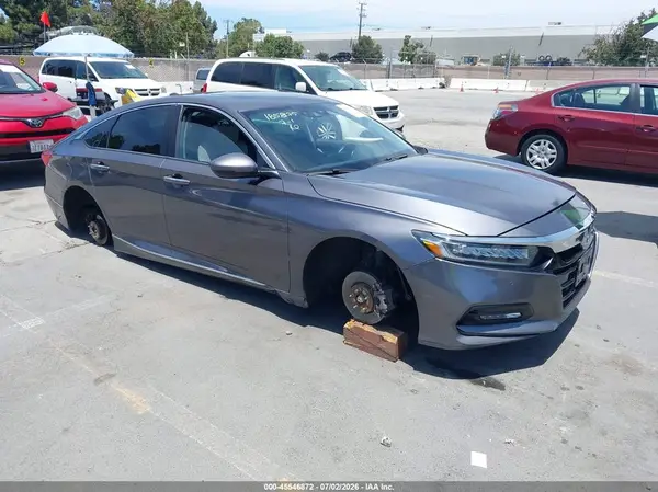 1HGCV1F90JA060092 2018 HONDA ACCORD - Image 1