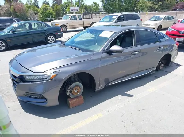 1HGCV1F90JA060092 2018 HONDA ACCORD - Image 2