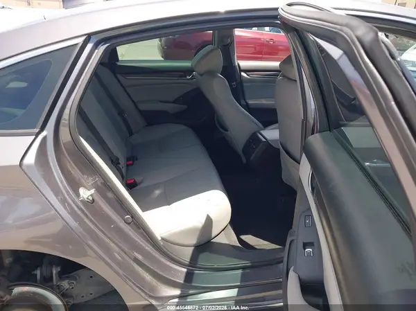 1HGCV1F90JA060092 2018 HONDA ACCORD - Image 8
