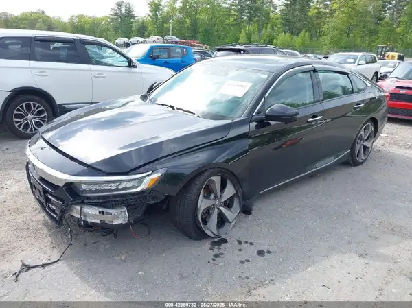 1HGCV1F90JA107010 2018 HONDA ACCORD - Image 2