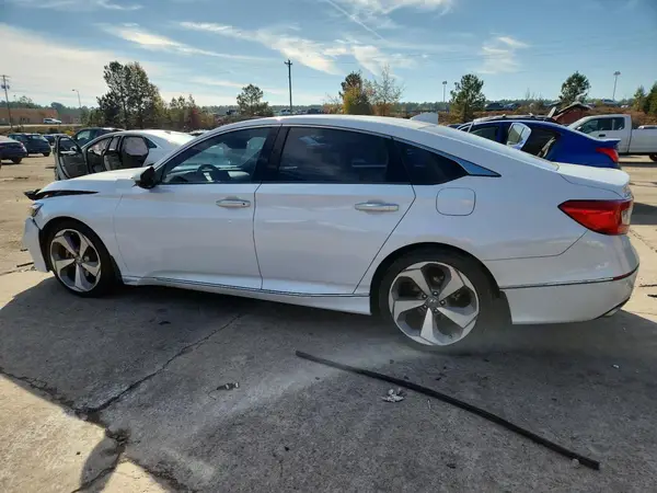 1HGCV1F90JA131016 2018 HONDA ACCORD - Image 2
