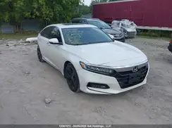 1HGCV1F90JA800823 2018 HONDA ACCORD