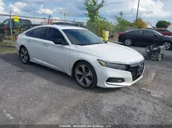 1HGCV1F90JA802880 2018 HONDA ACCORD