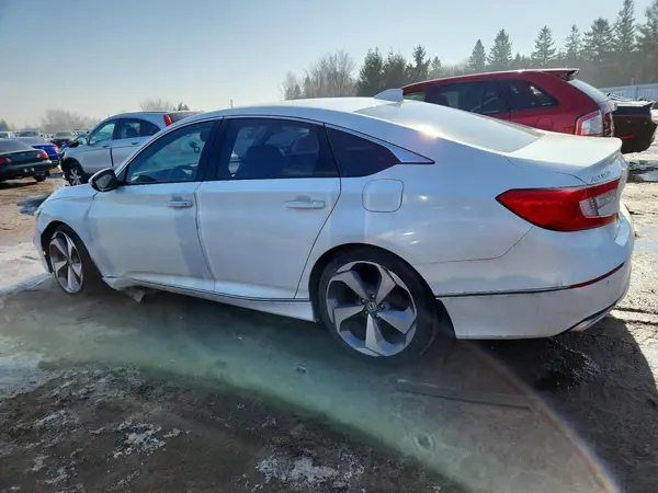 1HGCV1F90JA807464 2018 HONDA ACCORD - Image 2