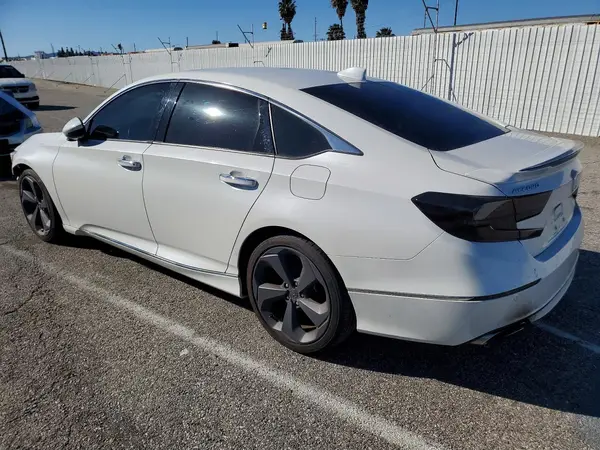 1HGCV1F91JA009068 2018 HONDA ACCORD - Image 2