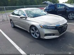 1HGCV1F91JA025724 2018 HONDA ACCORD