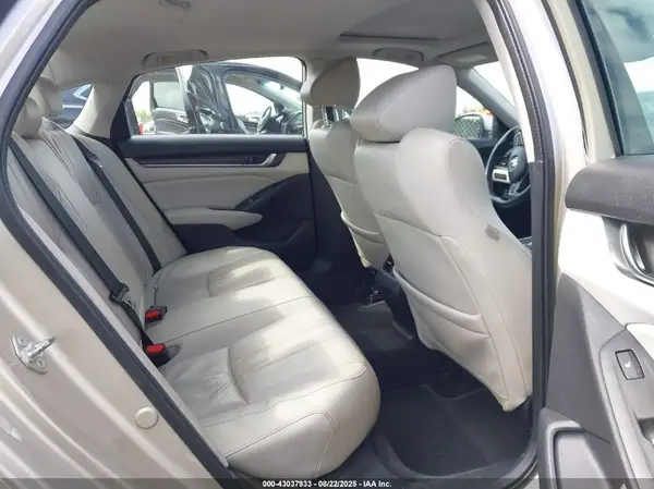 1HGCV1F91JA025724 2018 HONDA ACCORD - Image 8