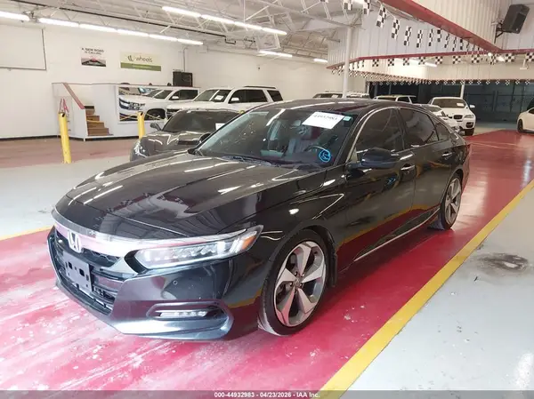 1HGCV1F91JA028719 2018 HONDA ACCORD - Image 2