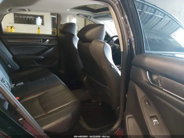 1HGCV1F91JA028719 2018 HONDA ACCORD - Image 8