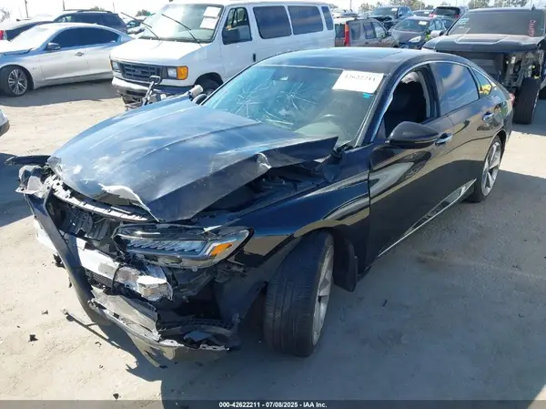 1HGCV1F91JA043205 2018 HONDA ACCORD - Image 2
