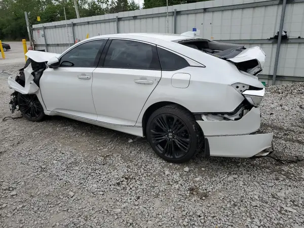 1HGCV1F91JA053913 2018 HONDA ACCORD - Image 2