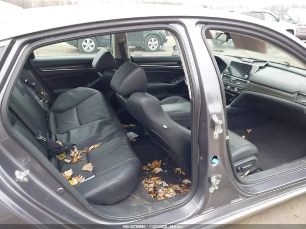1HGCV1F91JA056097 2018 HONDA ACCORD - Image 8