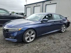1HGCV1F91JA063518 2018 HONDA ACCORD