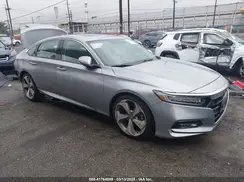 1HGCV1F91JA074664 2018 HONDA ACCORD